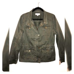 SOLD❗️NWT Army green jacket women’s